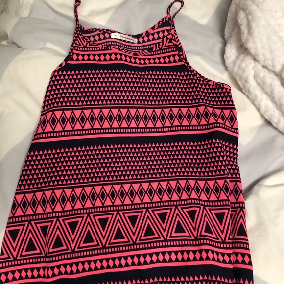 LF Mika and Gala tank. - Picture 5 of 5